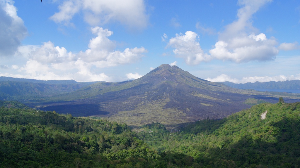 Kintamani -         (Lake Batur) 